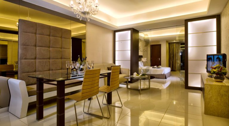 one-bedroom-deluxe-slider-3