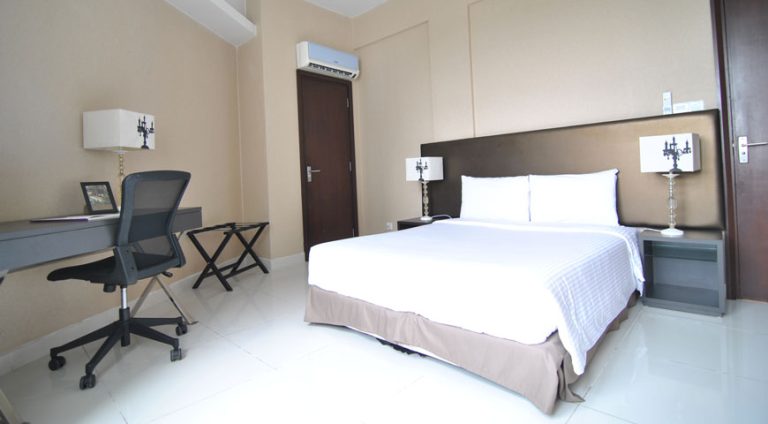 one-bedroom-premier-slider-3